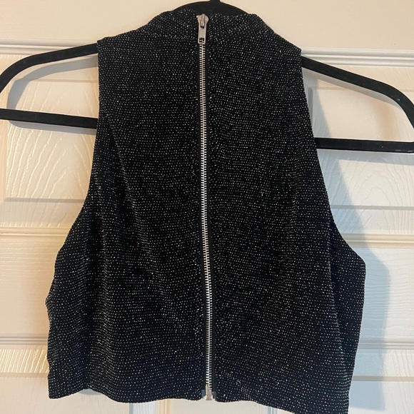 Sparkly Black Zip Up Crop Top - Picture 2 of 2